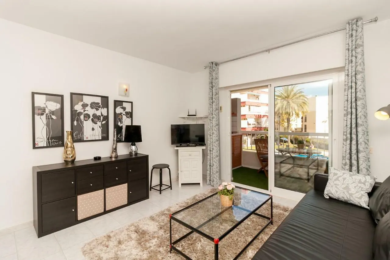 Centrico Apartamento Corona Playa Torrecilla Nerja Lejlighed